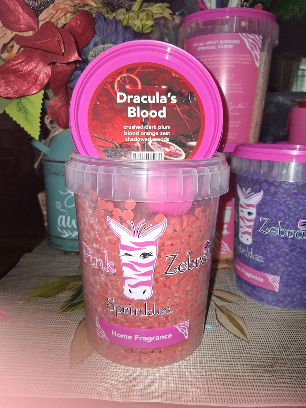 Pink Zebra Dracula's Blood Fragrance Sprinkles in Bright Pink and Red